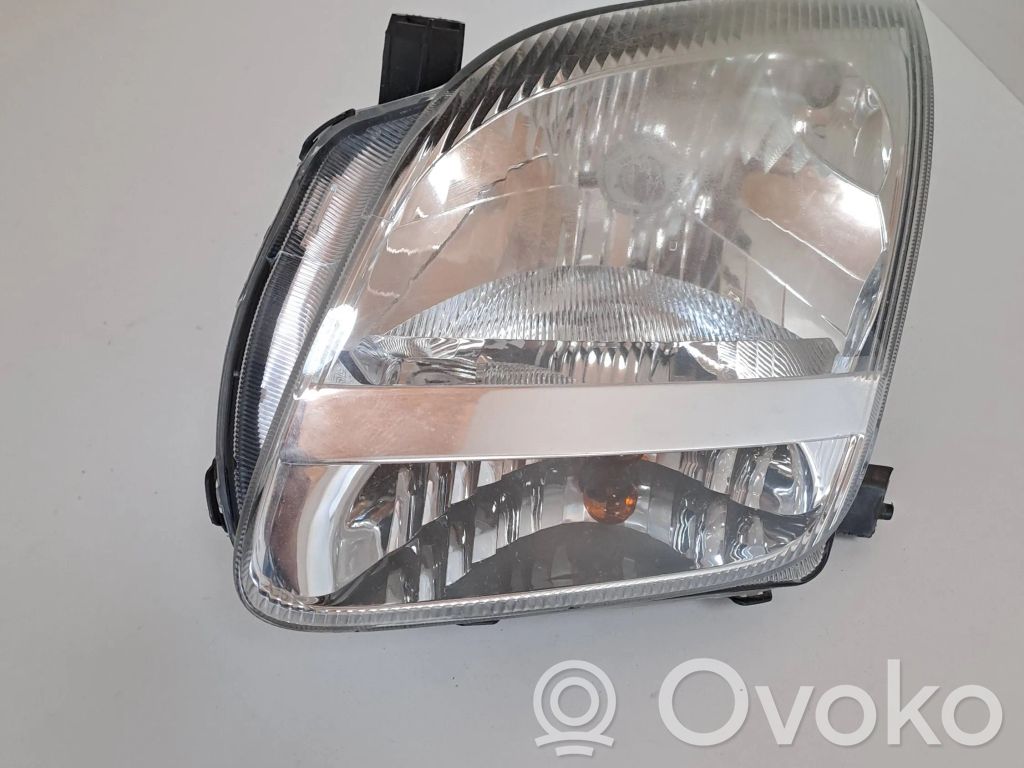 Phare frontale   P2753