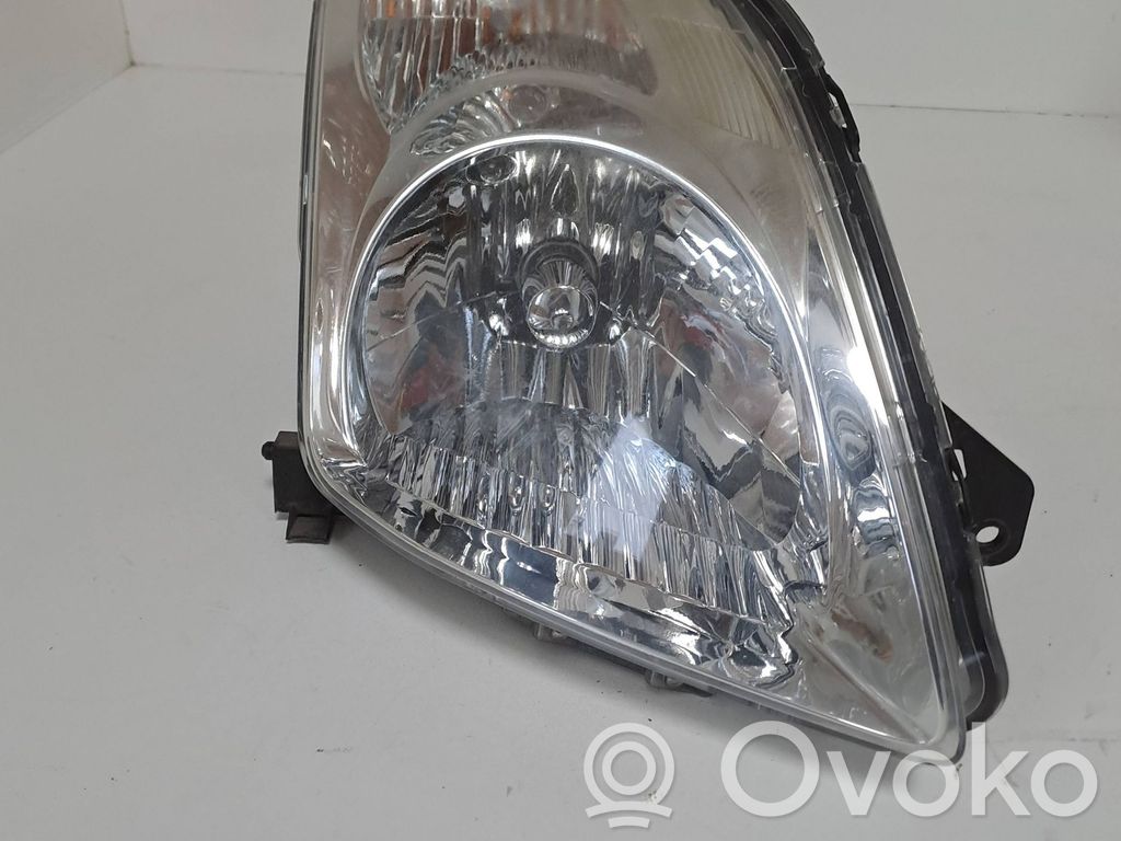 Suzuki Swift I Phare frontale 