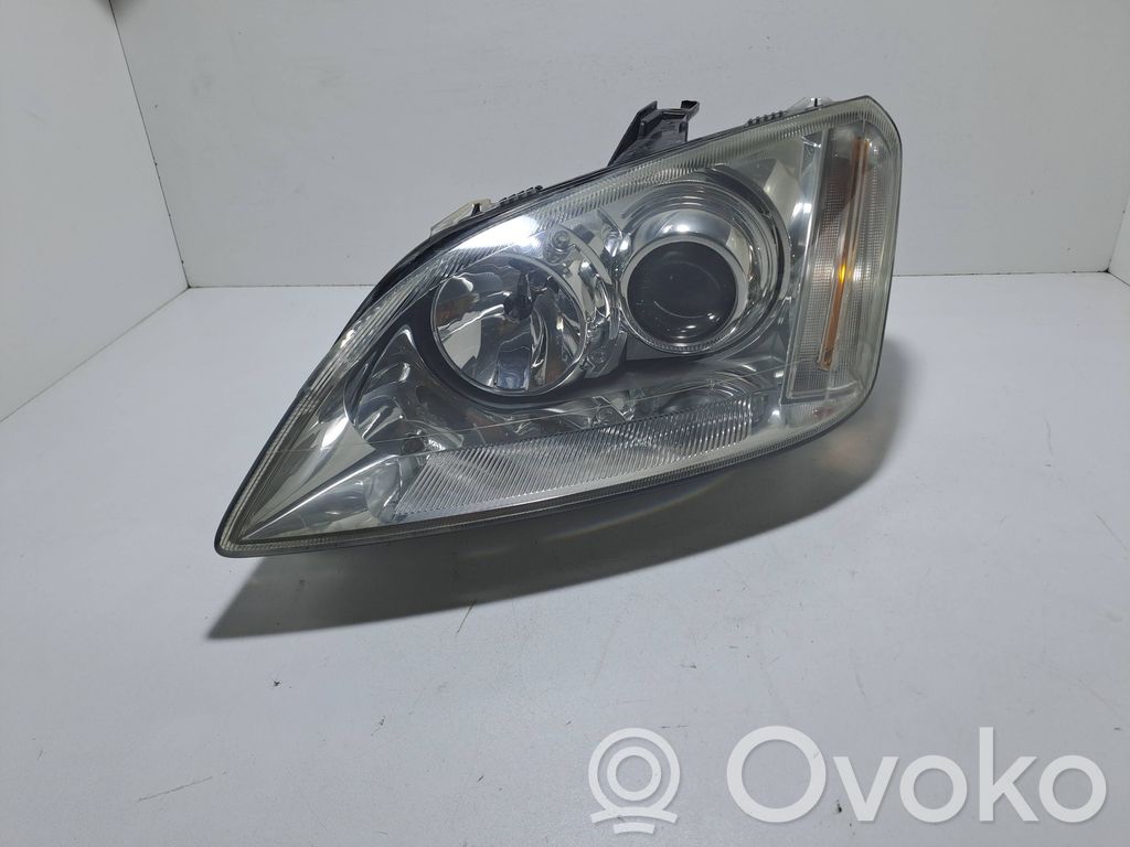 Ford Focus C-MAX Headlight/headlamp 