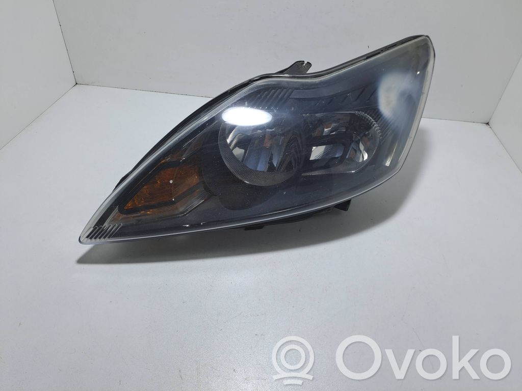Ford Focus Headlight/headlamp 