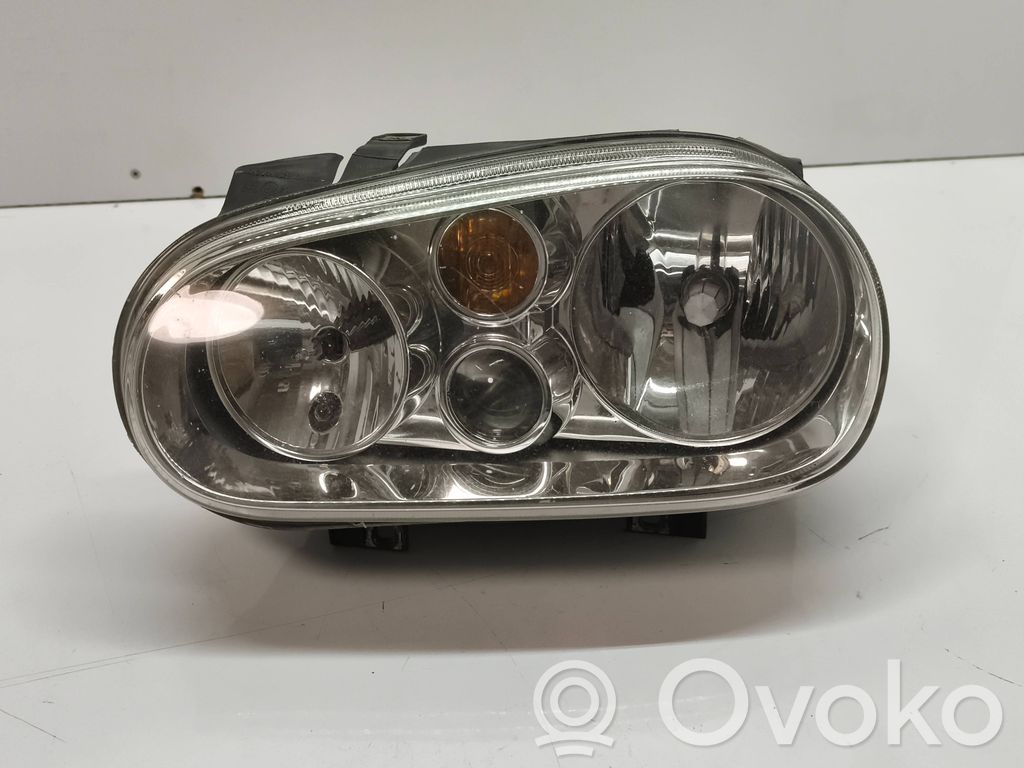 Volkswagen Golf IV Lampa przednia 