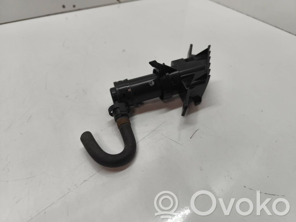 Subaru Forester SG Headlight washer spray nozzle 