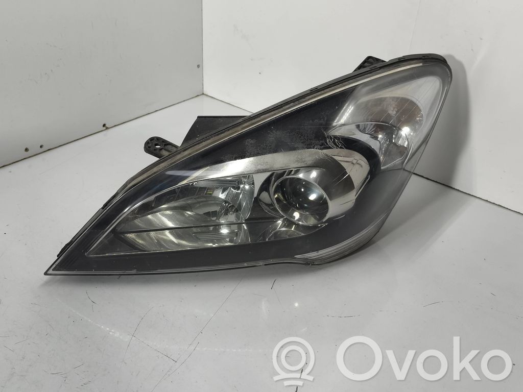 KIA Ceed Headlight/headlamp 