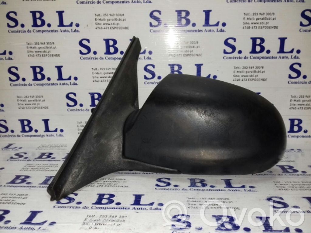 Hyundai Accent Front door electric wing mirror 