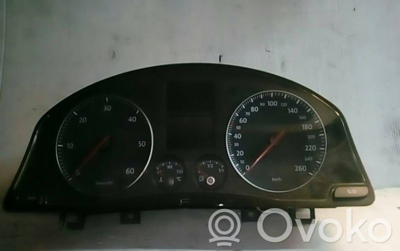 Volkswagen Golf V Spidometras (prietaisų skydelis) 