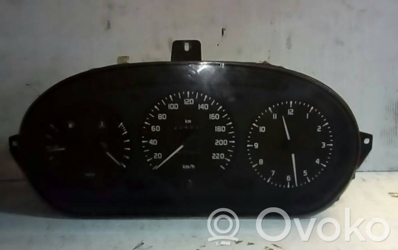 Renault Megane I Speedometer (instrument cluster) 