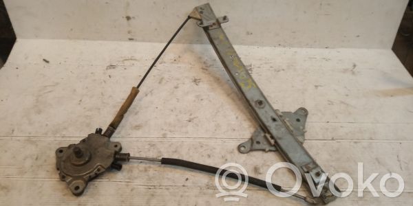 Toyota Corolla E110 Priekšpusē elektriskais loga pacelšanas mehānisms bez motoriņa 