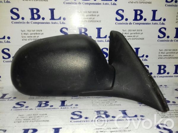 Hyundai Accent Front door electric wing mirror 