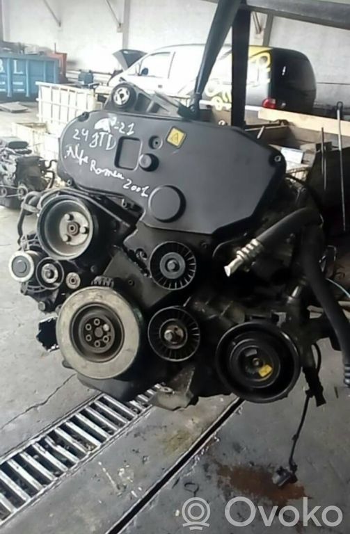 Engine   841H000