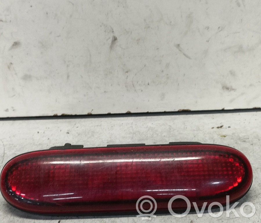 Renault Clio I Dritte Bremsleuchte 