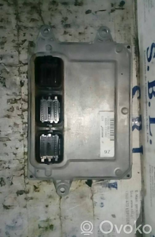 Moottorin ohjainlaite/moduuli   37820RBJE77
