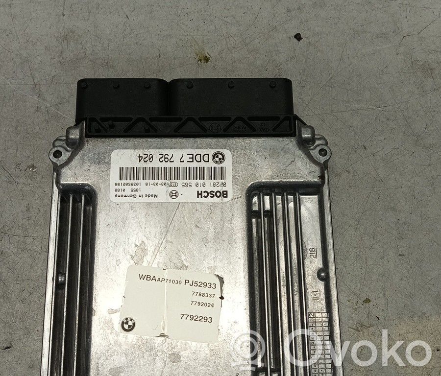 Motorsteuergerät/-modul   DDE7792024,ZACK