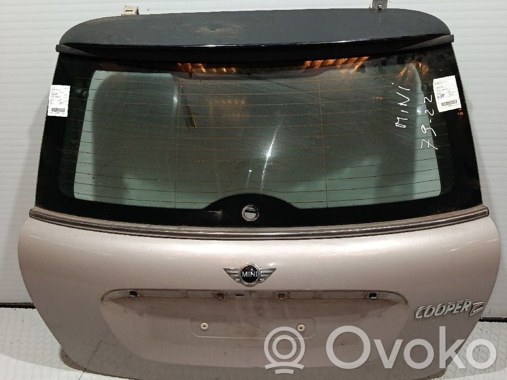 Tailgate/trunk/boot lid