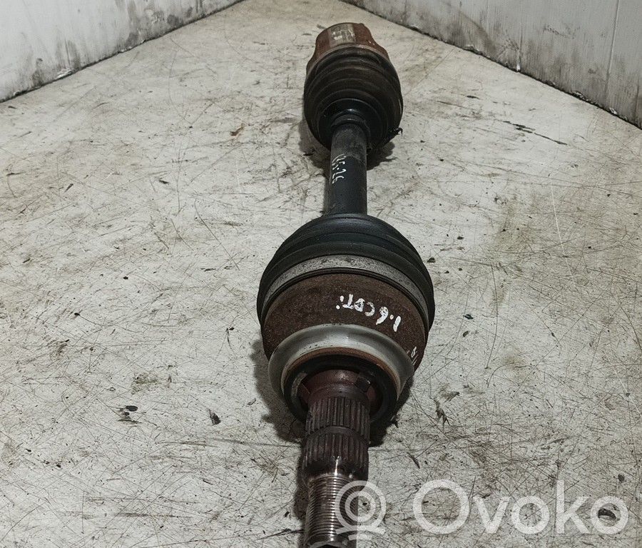 Etuvetoakseli   522805357,IVO