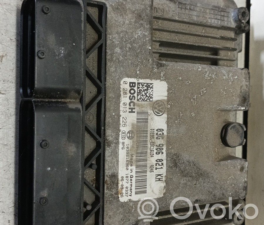 Unidad de control/módulo del motor   03G906021KH,0281013226,BRUNO