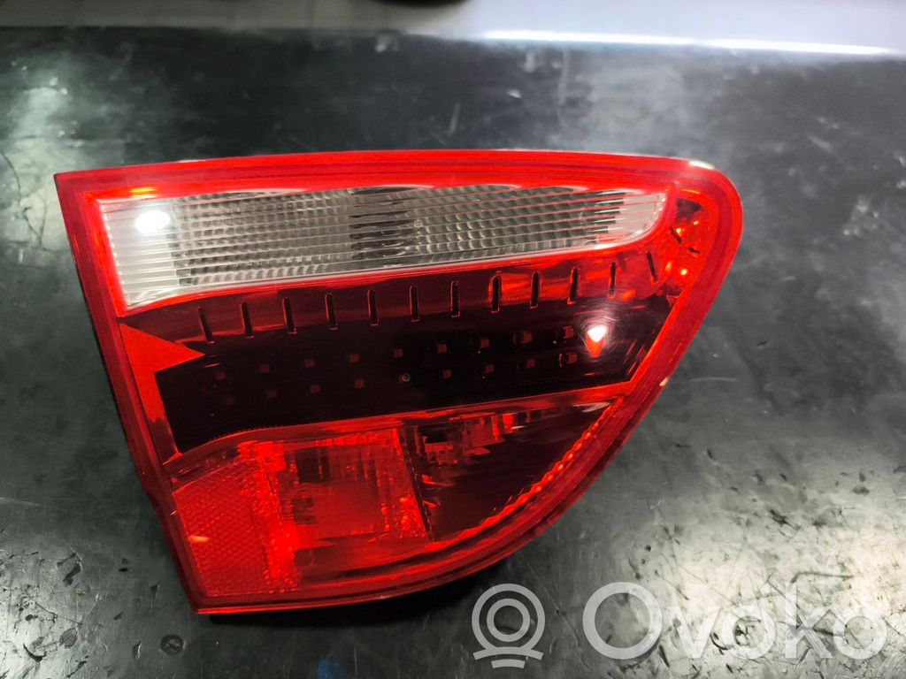Seat Exeo (3R) Lampă spate în capacul portbagajului 