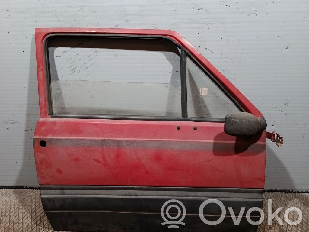 Etuovi   VERMELHA