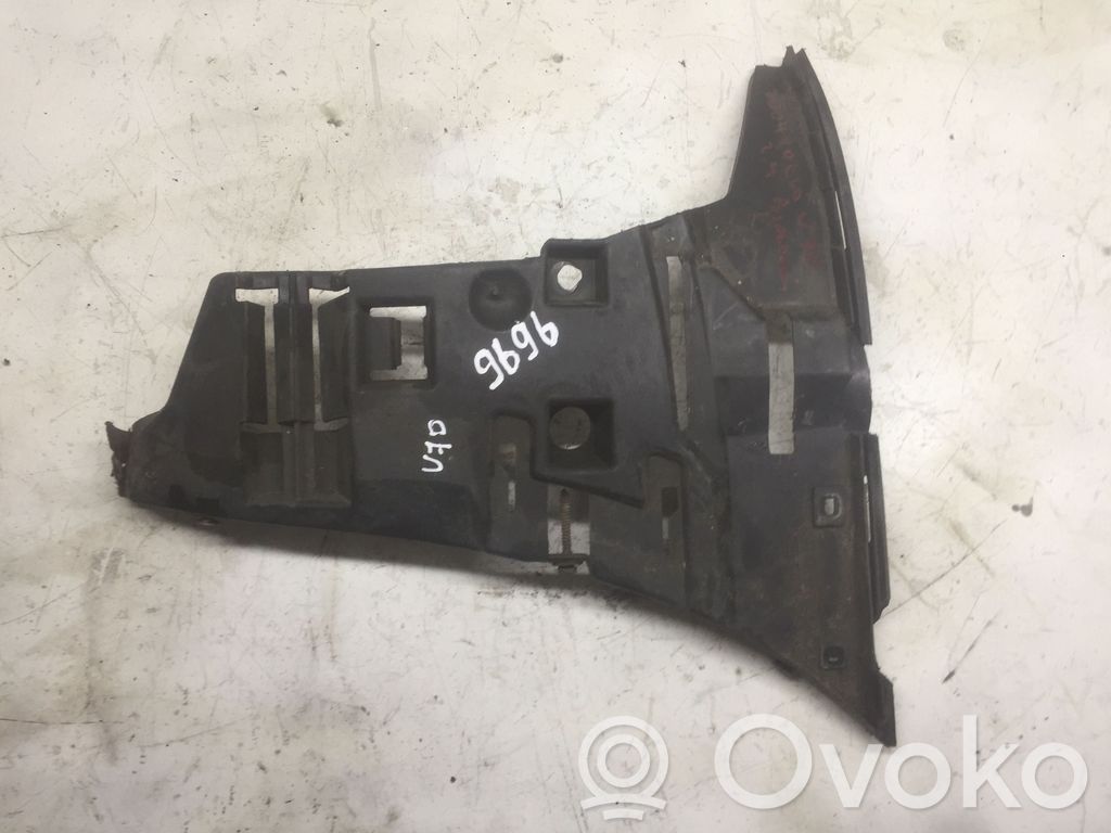 Front bumper mounting bracket