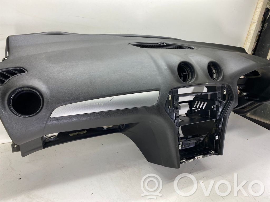 Ford Mondeo MK IV Panel de instrumentos 