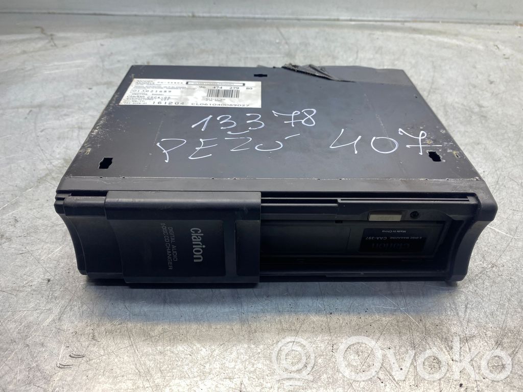 Peugeot 407 CD/DVD changer 