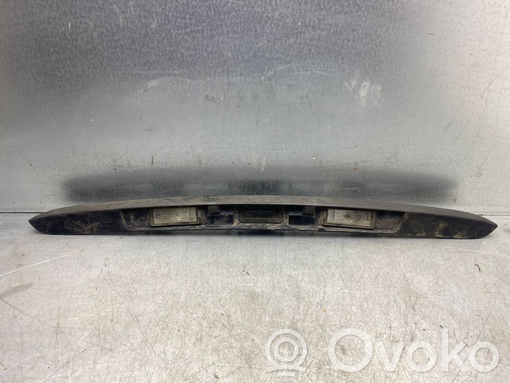 Renault Modus Trunk door license plate light bar 