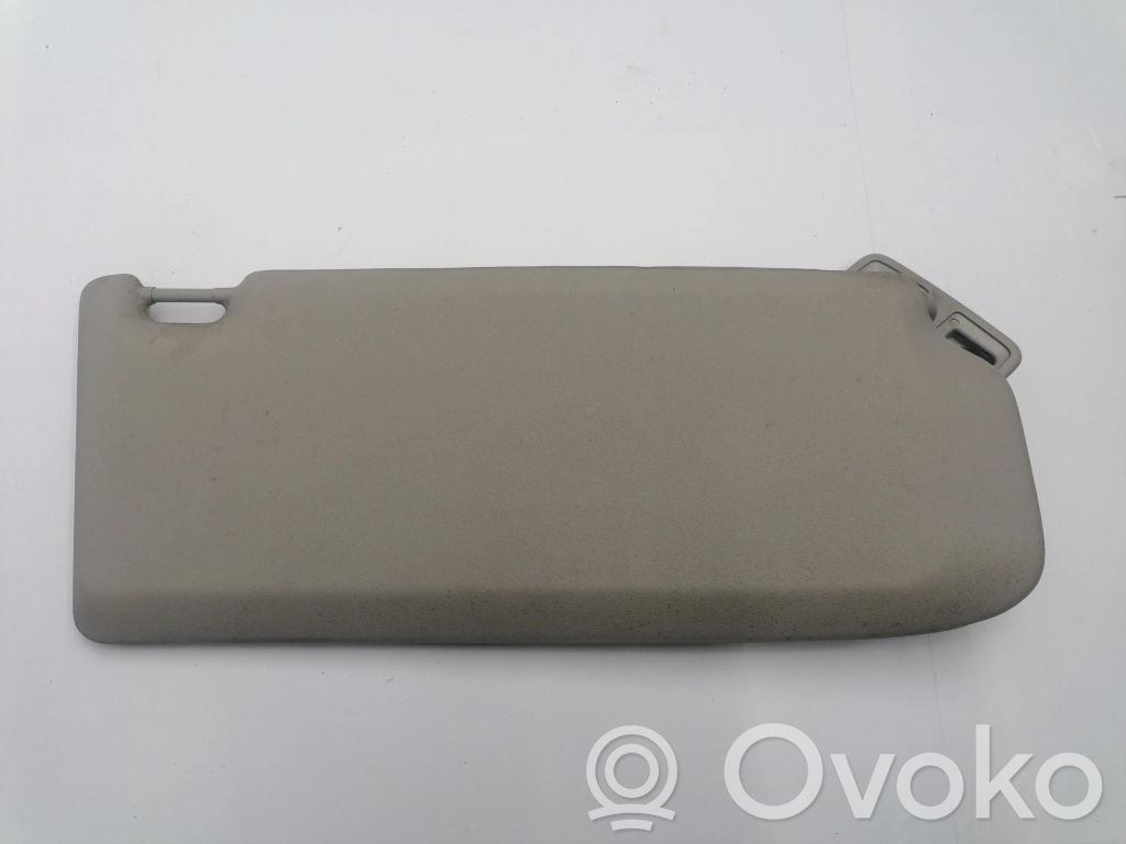 Sun visor