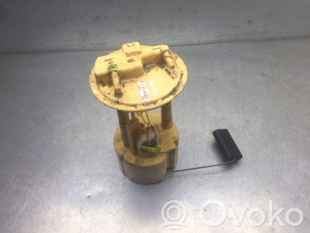 Renault Clio III Bomba interna de combustible 