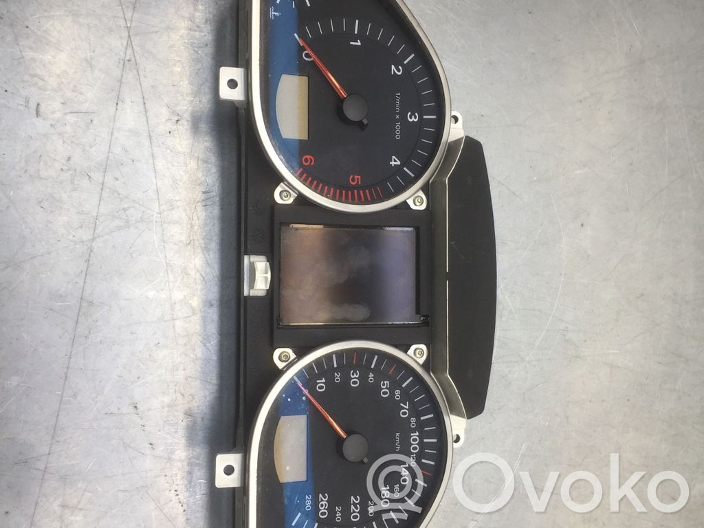 Audi A6 S6 C6 4F Vitezometru (grup de instrumente) 