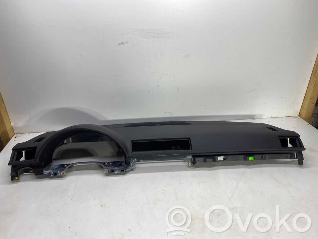 Audi A4 S4 B7 8E 8H Панель 