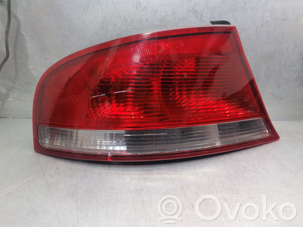 Chrysler Sebring (ST-22 - JR) Rear/tail lights 