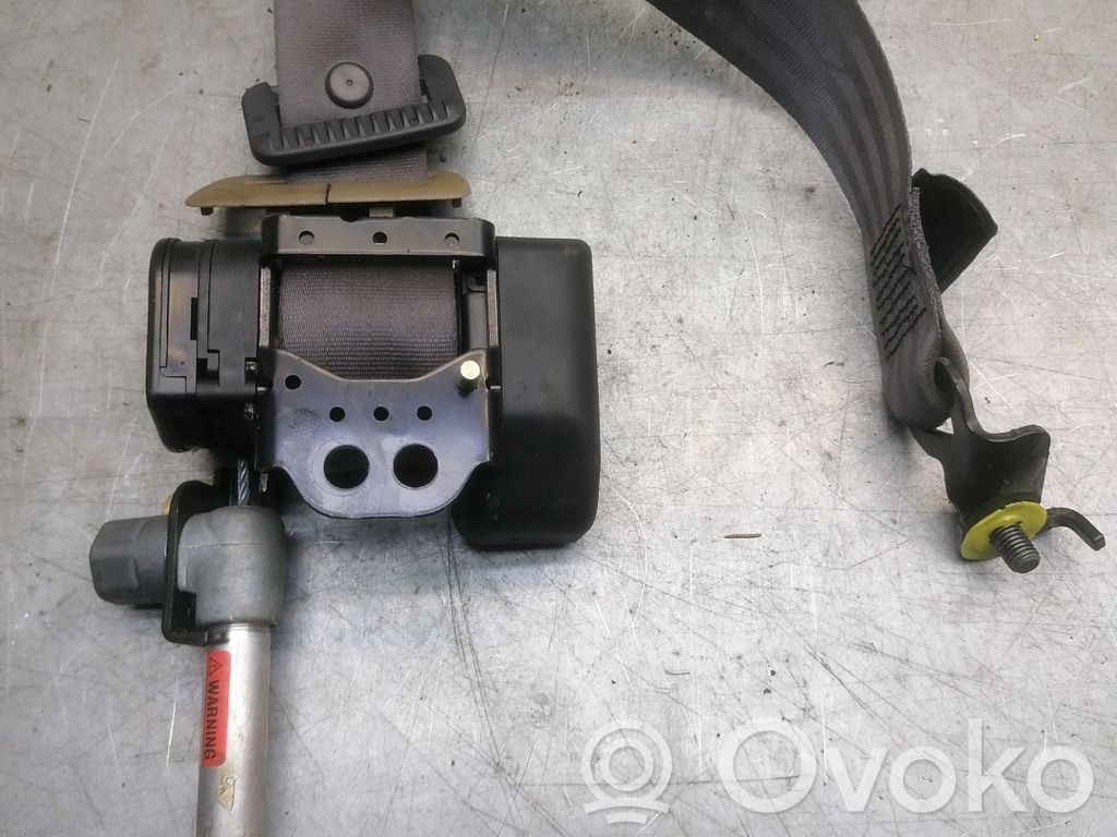 Volvo S60 Cinturón trasero 