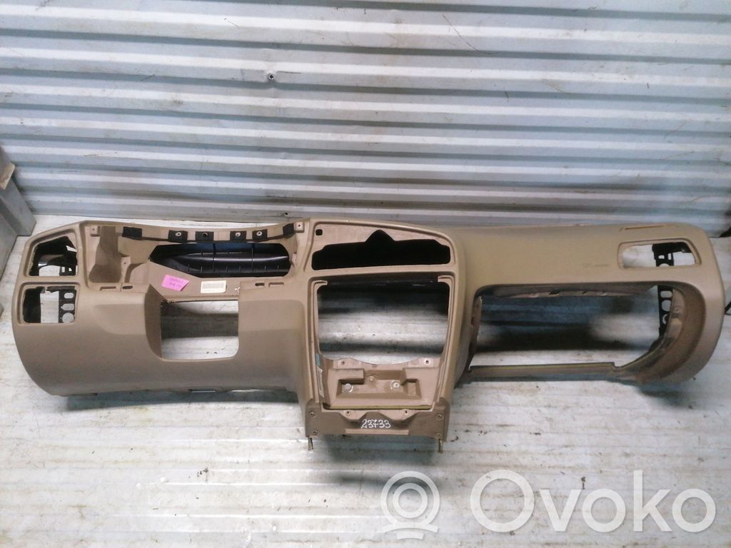 Volvo S60 Panelis 