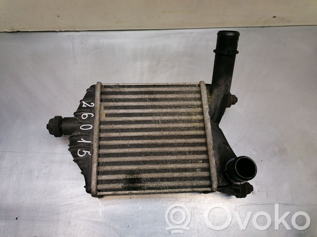 Lancia Musa Interkūlerio radiatorius 