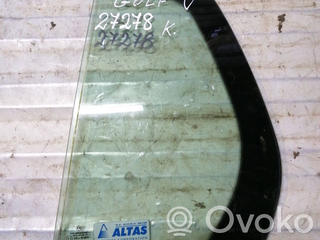 Volkswagen Golf V Rear vent window glass 