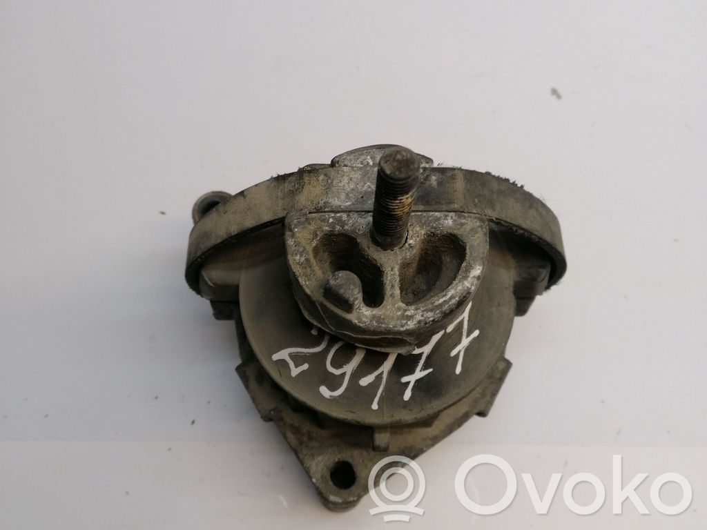 Saab 9-5 Engine mount bracket 