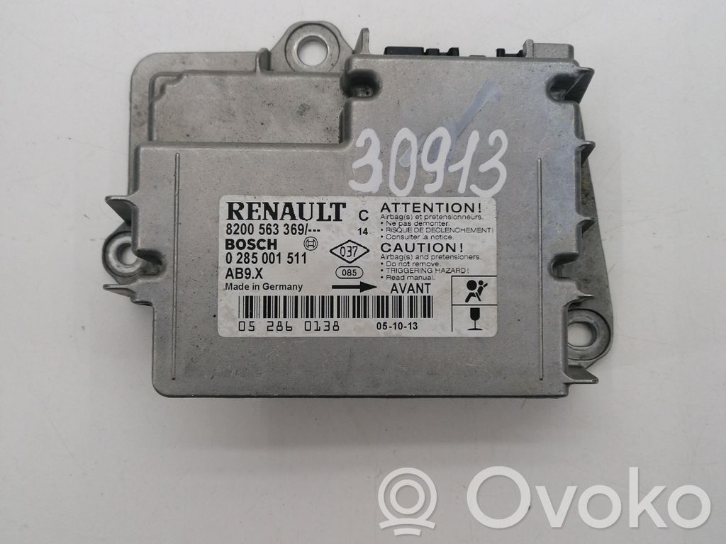 Renault Clio III Airbag control unit/module 