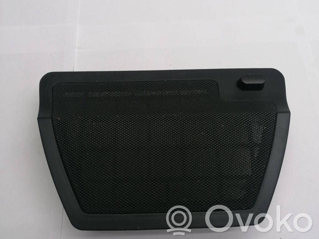 BMW 7 E65 E66 Šoninio garsiakalbio apdaila 
