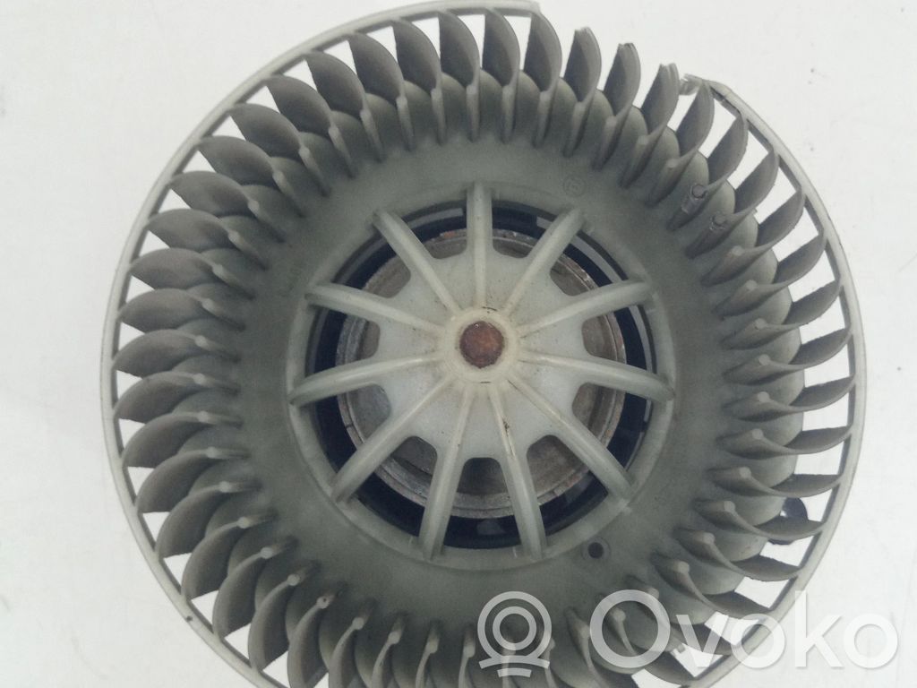 BMW 7 E65 E66 Mazā radiatora ventilators 