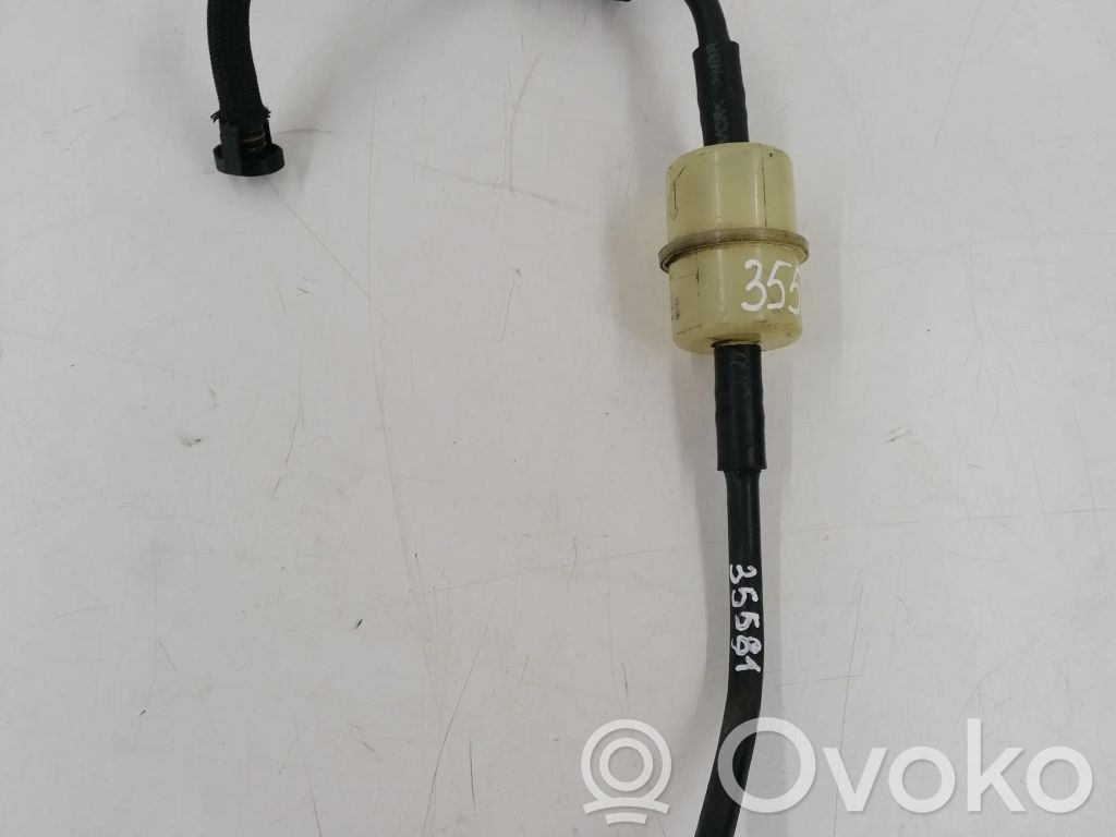 BMW 7 E65 E66 Degvielas tvertnes vārsts 