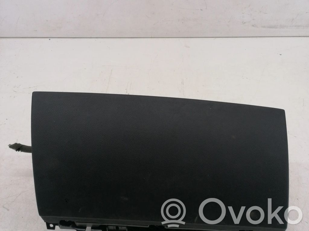 BMW 7 E65 E66 Glove box 