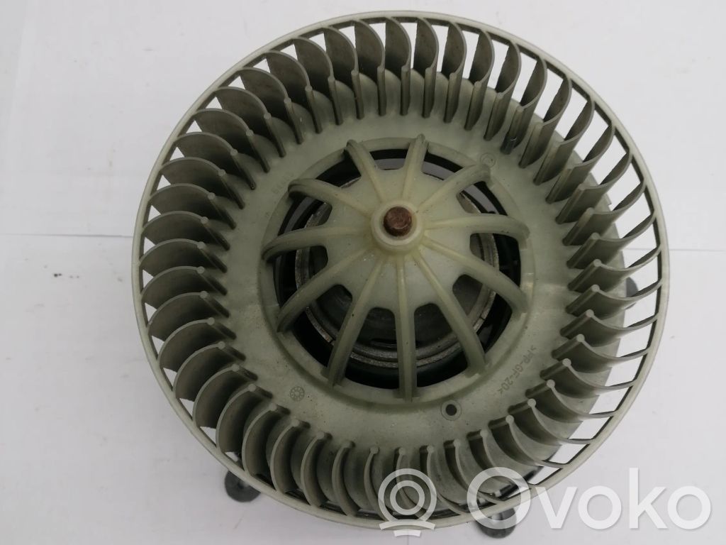 BMW 7 E65 E66 Mazā radiatora ventilators 