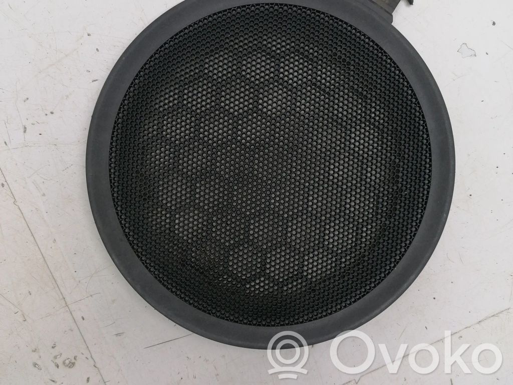 Renault Clio III Etuoven kaiuttimen kehys 