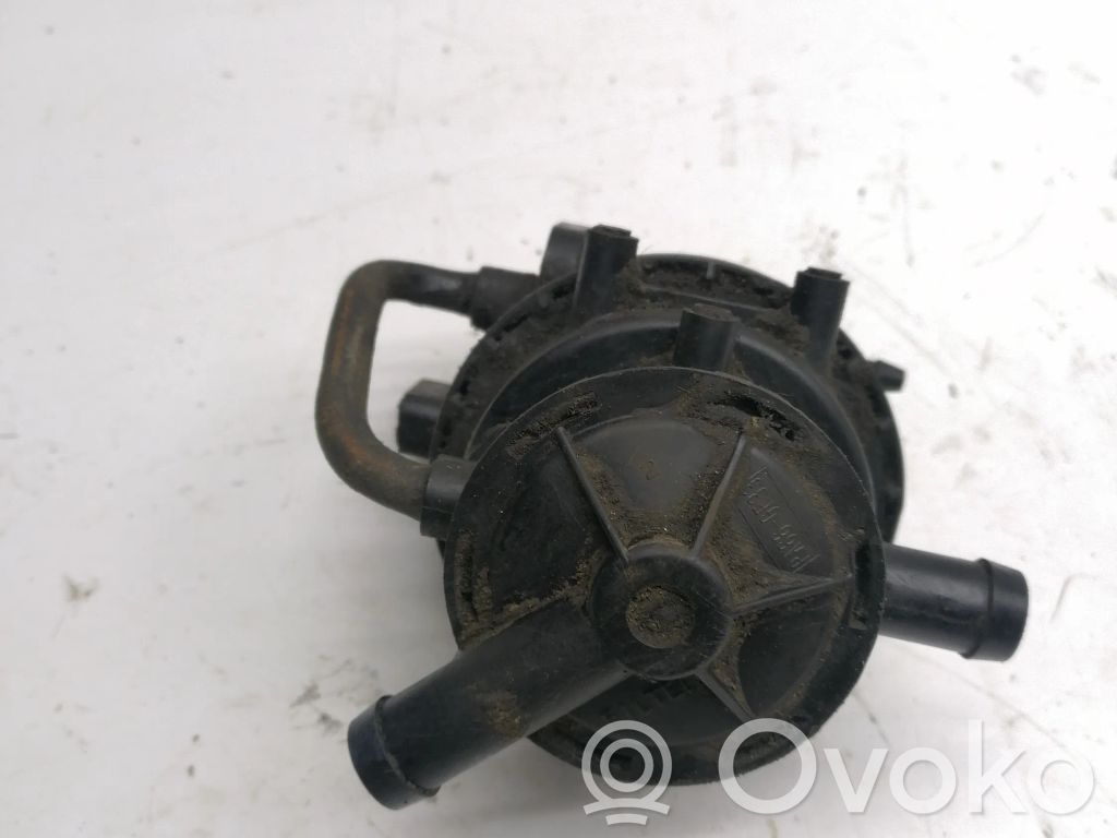 Dodge Caravan Podciśnieniowy zbiornik powietrza 