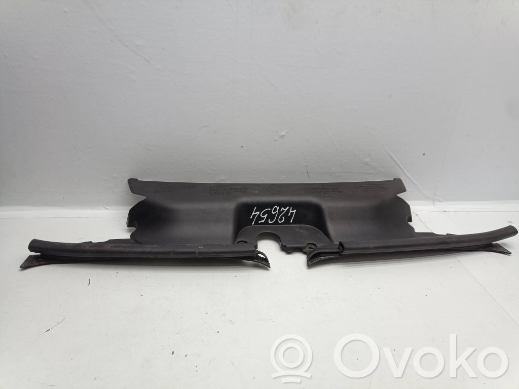 BMW X3 E83 Engine bonnet/hood lock trim molding 