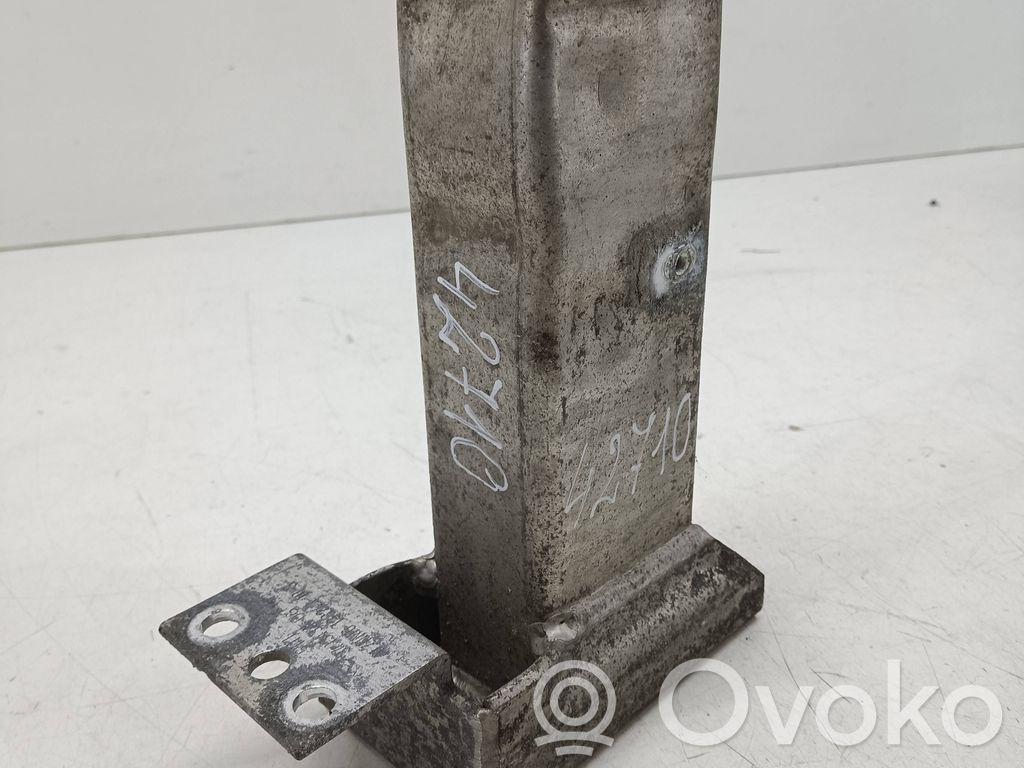 BMW X3 E83 Front bumper shock/impact absorber 