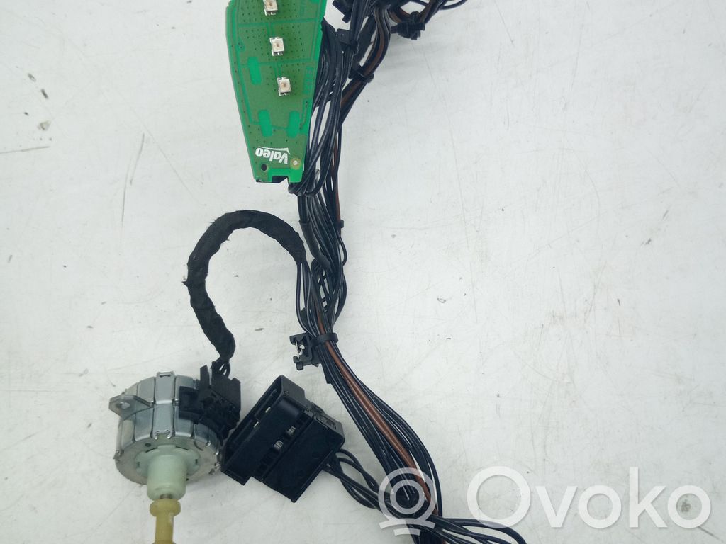 Element lampy przedniej   70460499,89393200,7333327,90033803