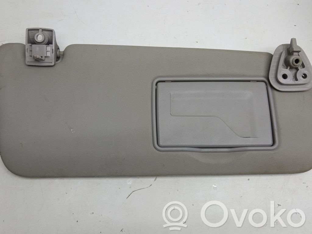 Sun visor