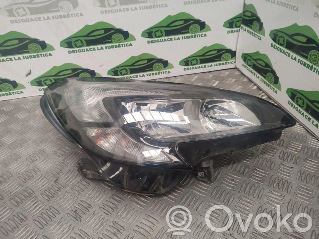 Opel Corsa E Headlight/headlamp 