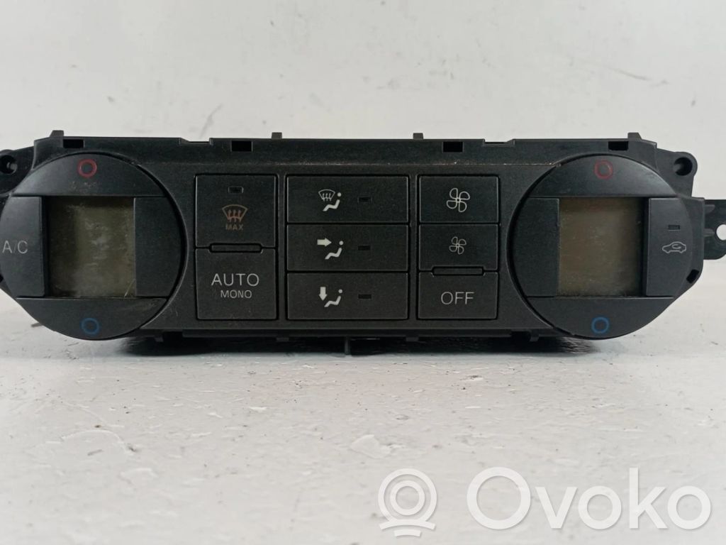 Ford Focus C-MAX Climate control unit 