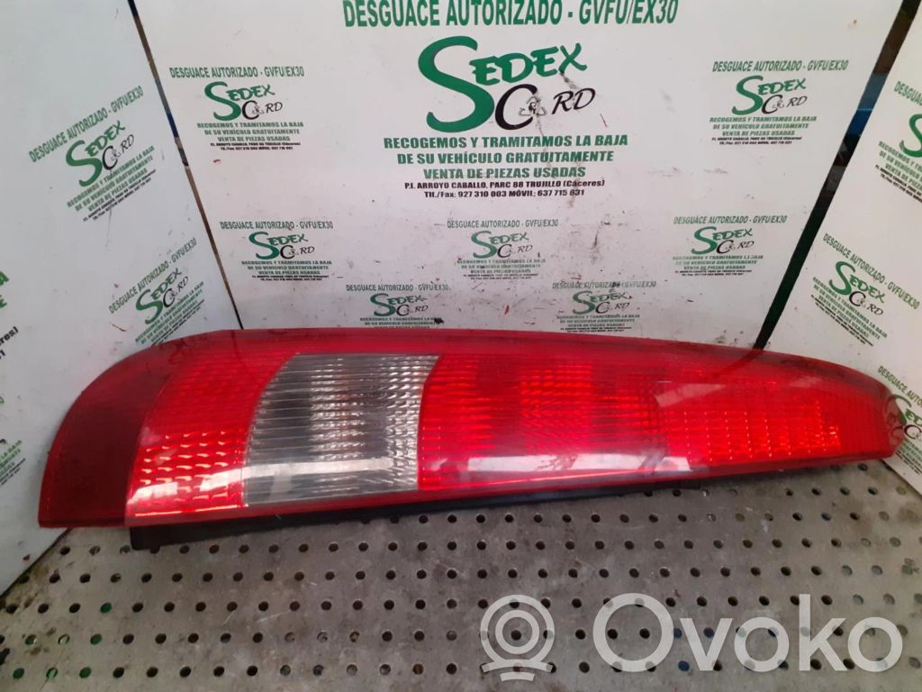 Ford Fiesta Lampa tylna 